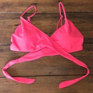 NWOT Hot Pink Bikini Top